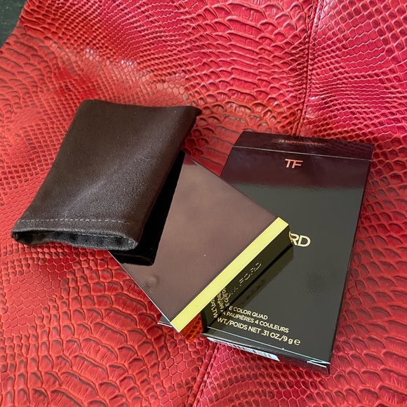 π Tom Ford Quad Eye Shadow compact π - Picture 6 of 7